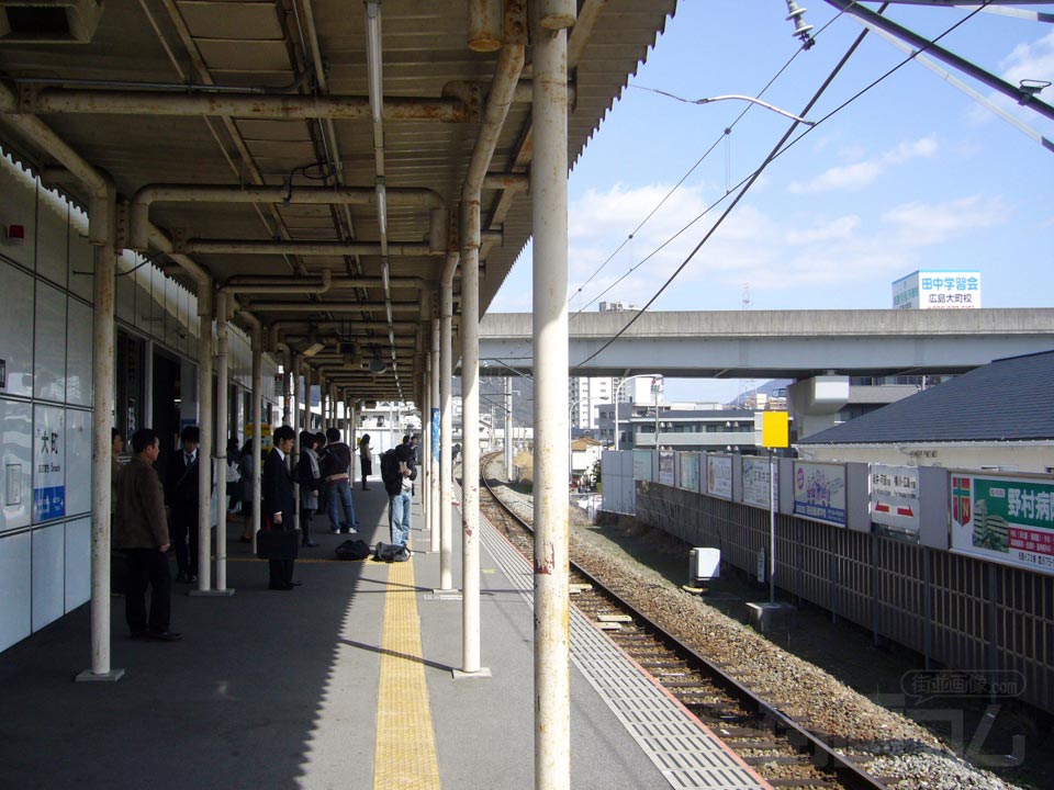 JR大町駅