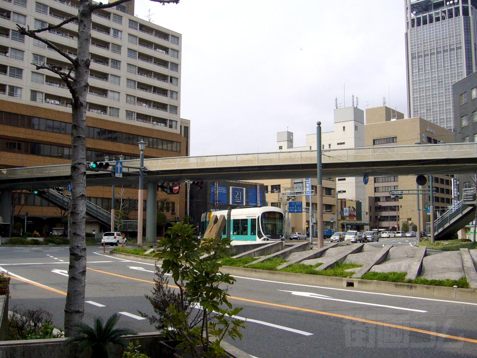 鷹野橋交差点