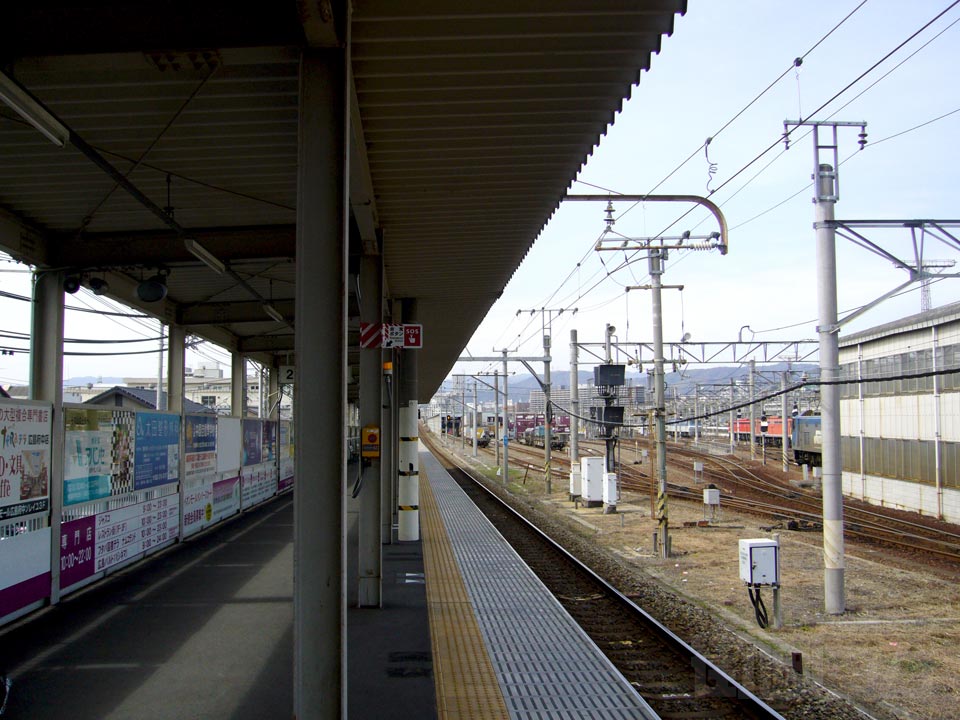 JR天神川駅