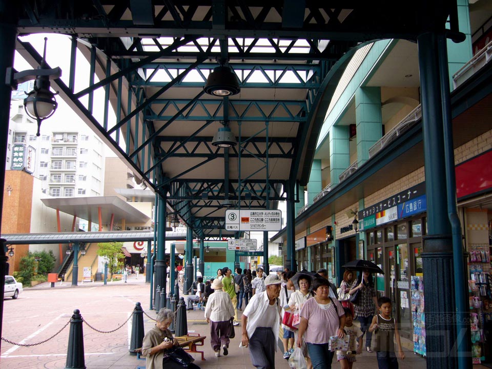 JR横川駅南口