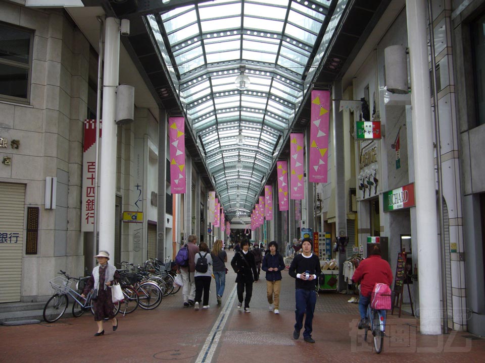 東新町1丁目商店街