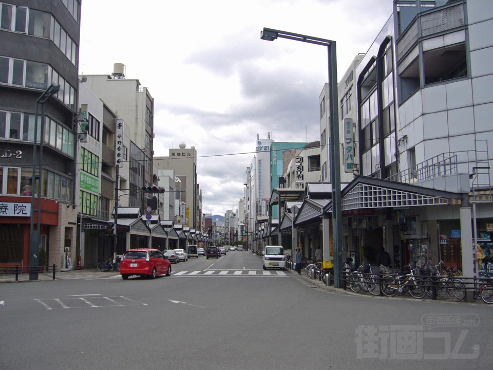 両国橋南商店街