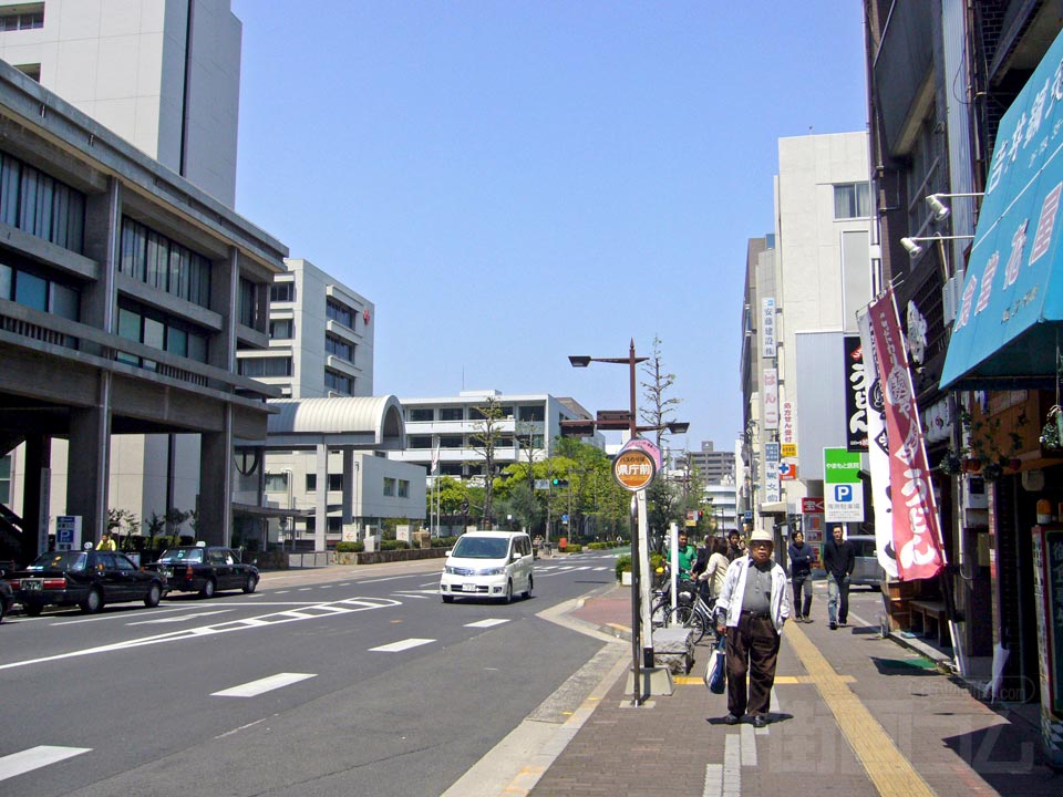 県庁前バス停写真画像