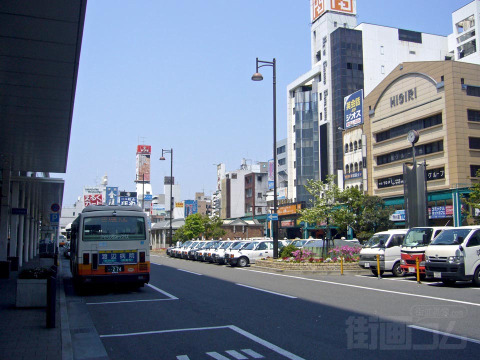 伊予鉄松山市駅北口前
