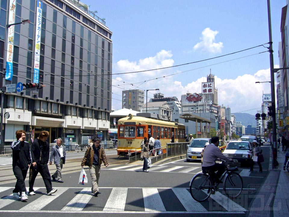 伊予鉄大街道電停前