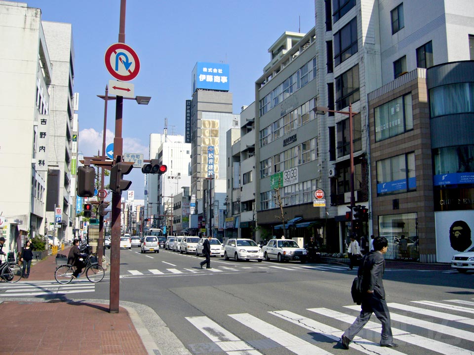 千舟町4丁目交差点