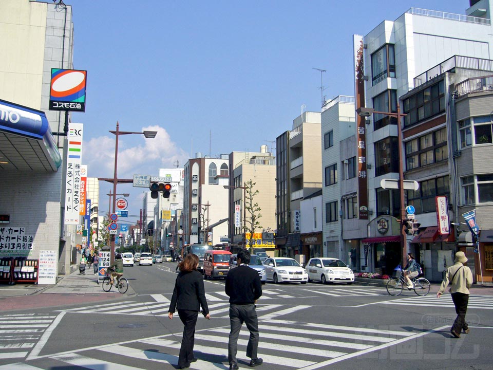 千舟町3丁目交差点