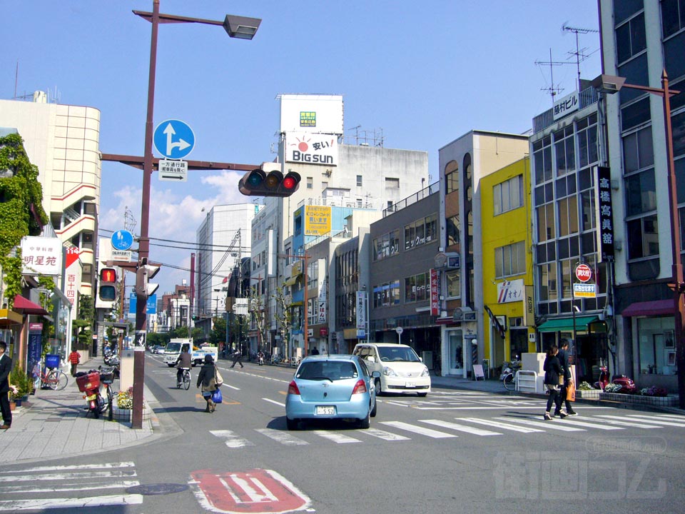 千舟町通り(旧国道33号線)