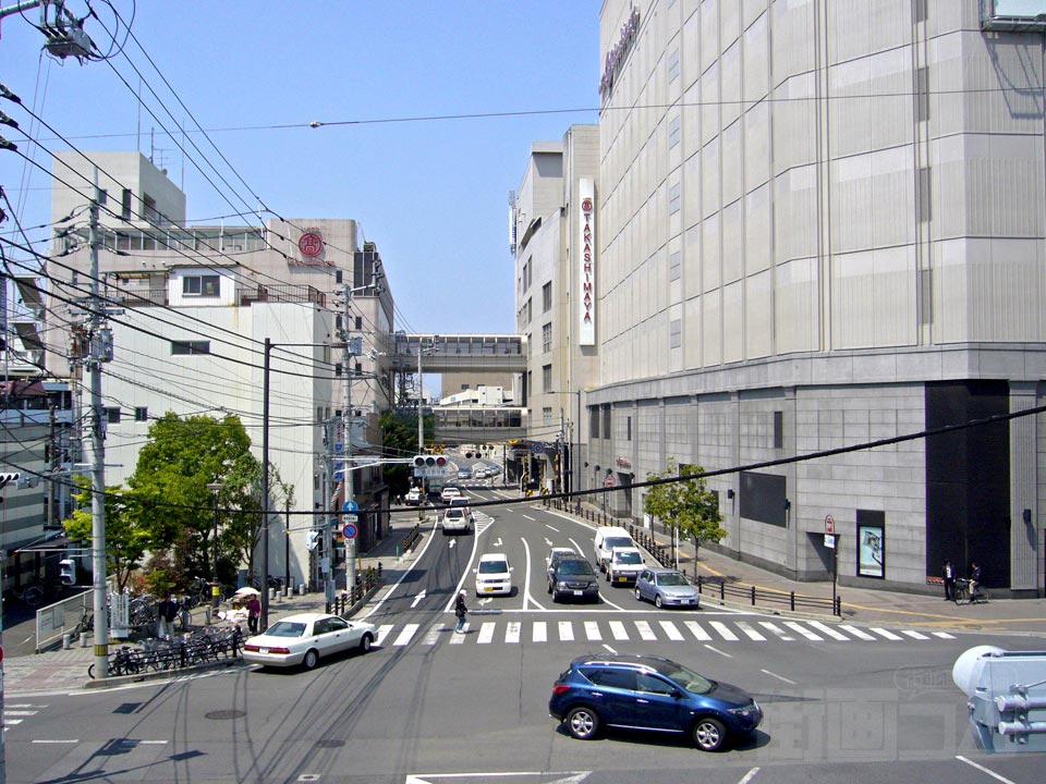 伊予鉄松山市駅南口前