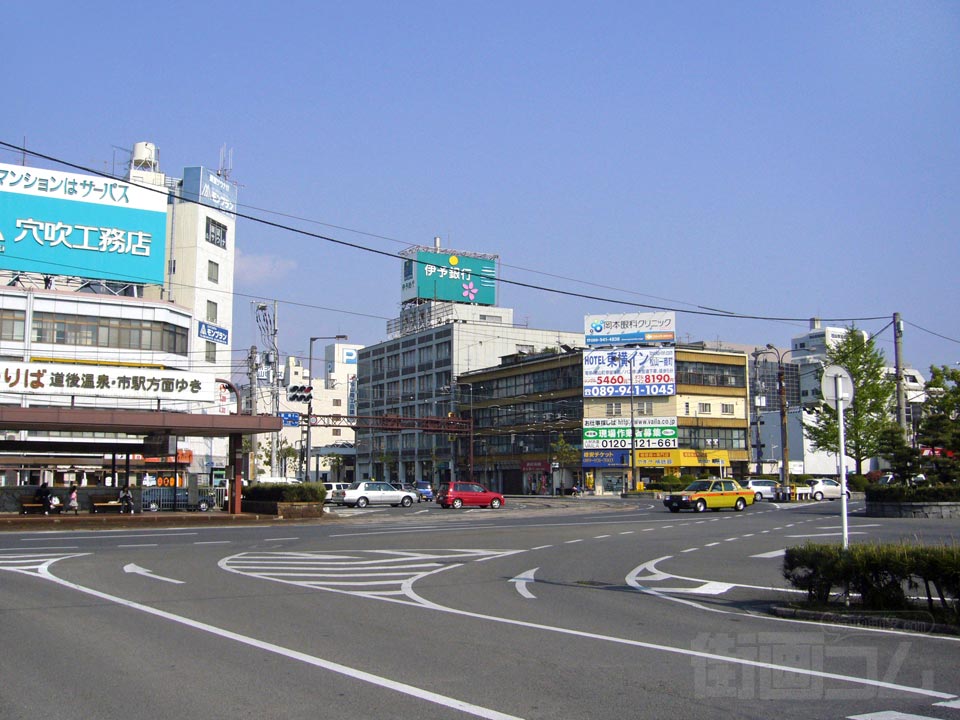 松山駅前交差点写真画像