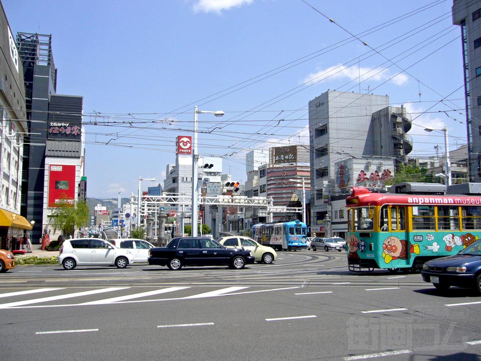 はりまや交差点