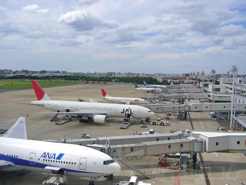 福岡空港