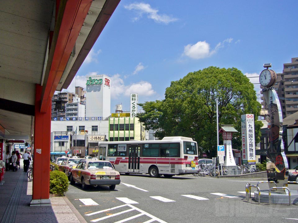 JR二日市駅前