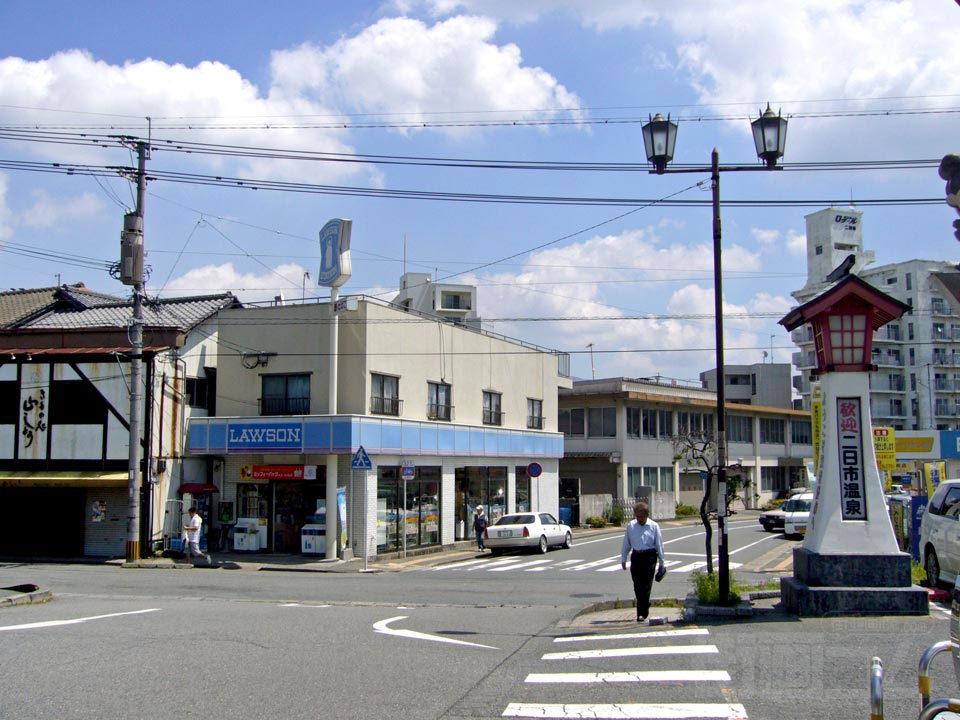 JR二日市駅前