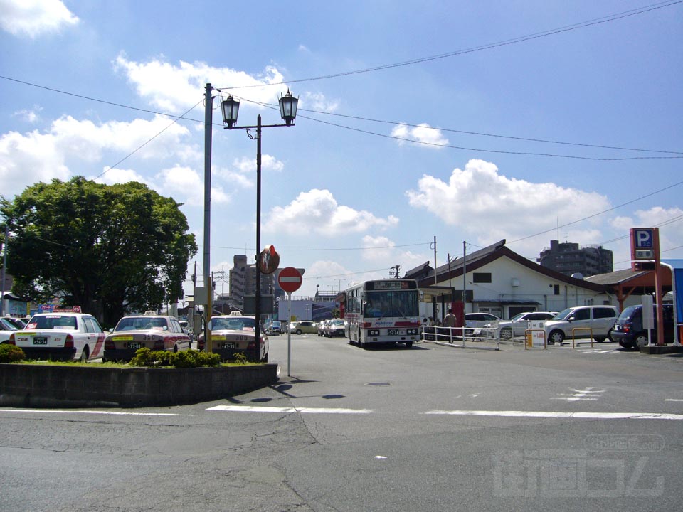 JR二日市駅前