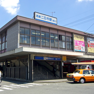 福岡県筑紫野市西鉄二日市駅前写真画像