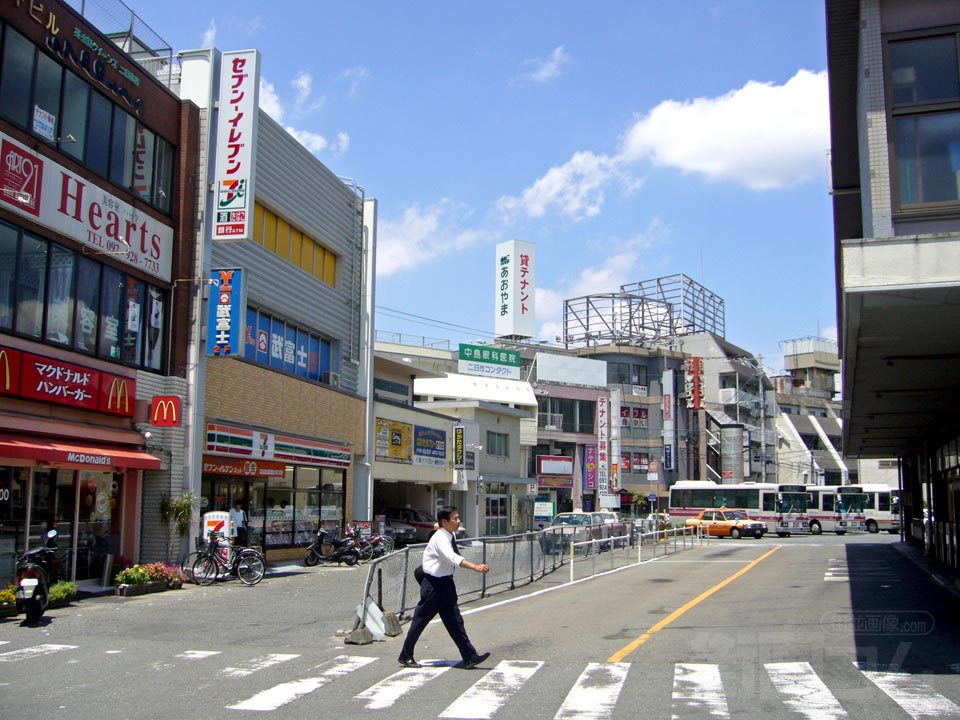 西鉄二日市駅西口写真画像
