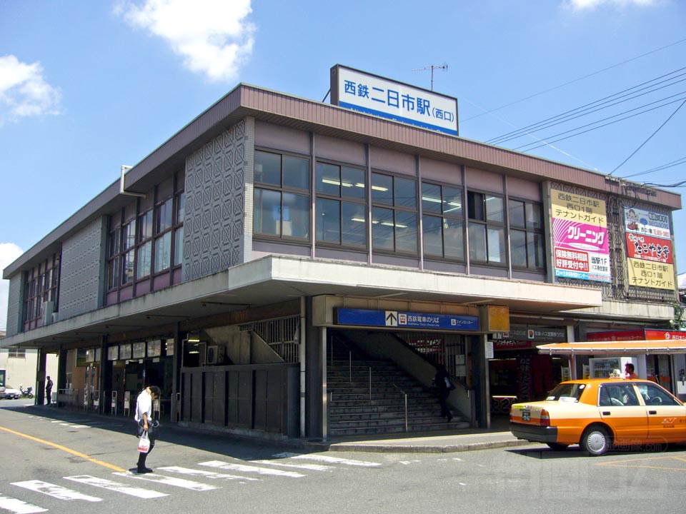 西鉄二日市駅西口写真画像