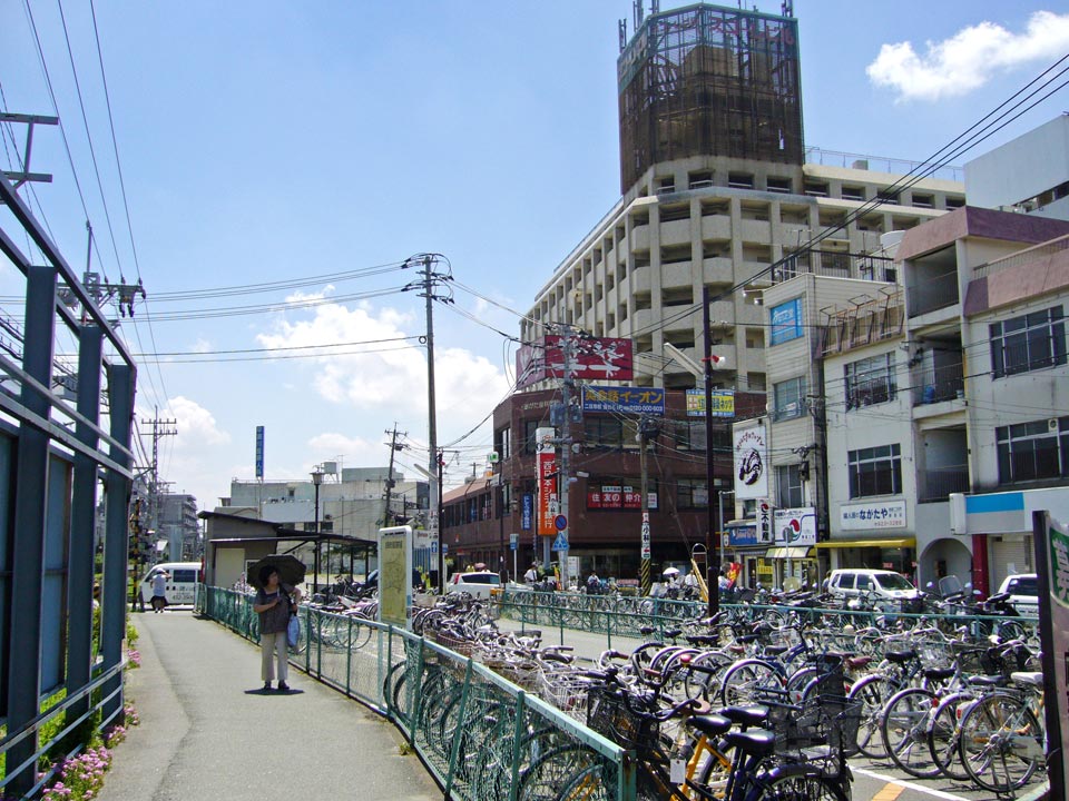 西鉄二日市駅西口写真画像