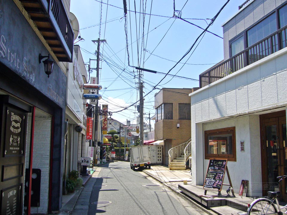 西鉄通り商店街写真画像