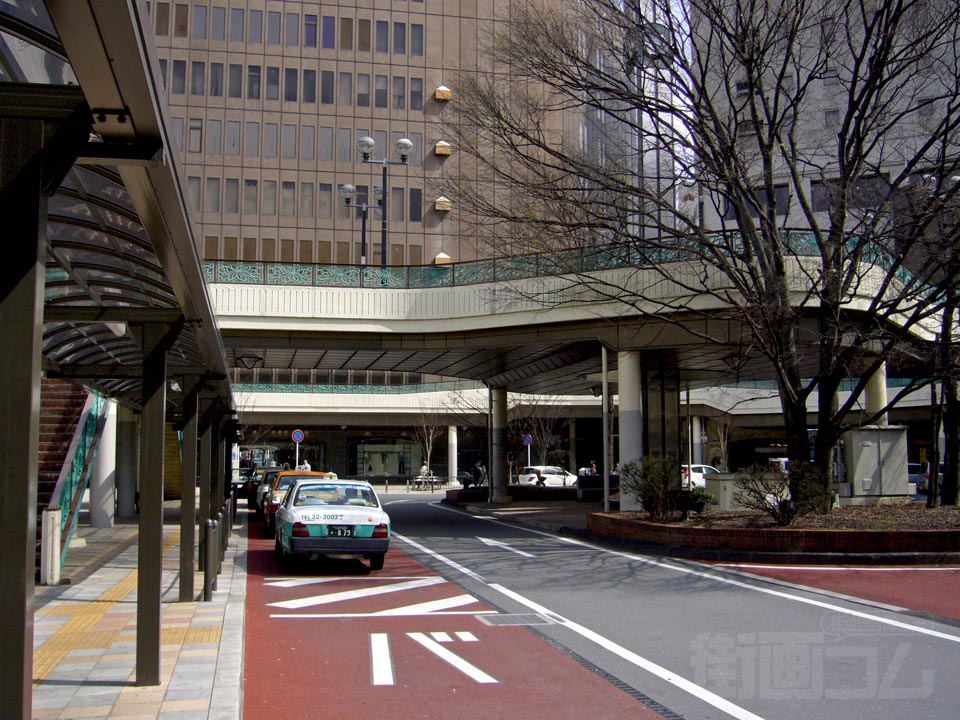 西鉄久留米駅東口前