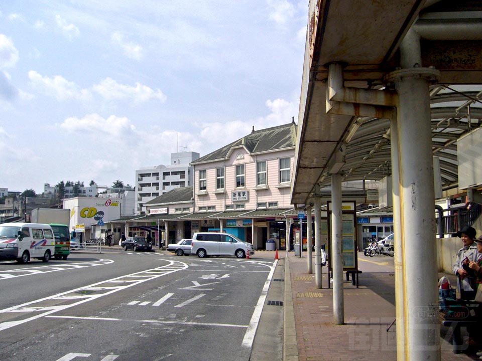 JR折尾駅東口前写真画像