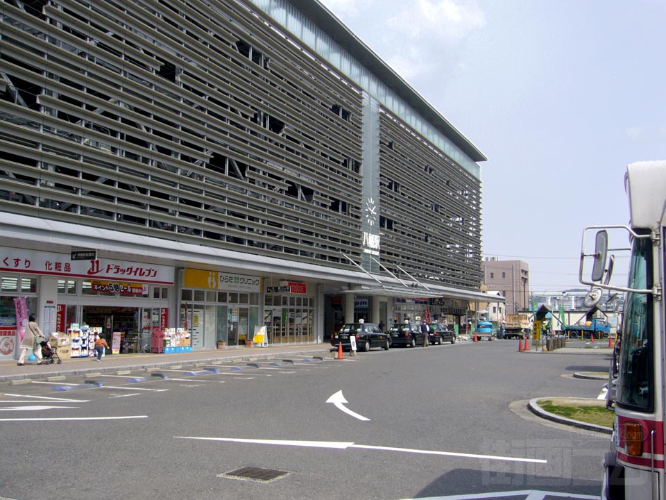 JR八幡駅前写真画像