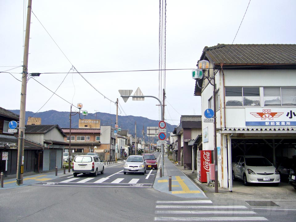 小城駅前通り写真画像