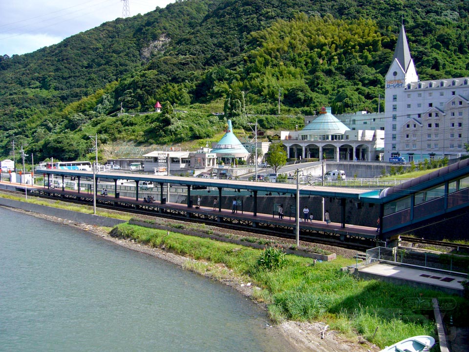 JRハウステンボス駅