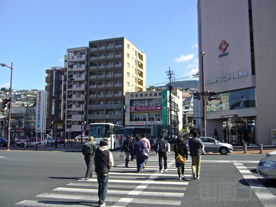 佐世保駅前南口交差点