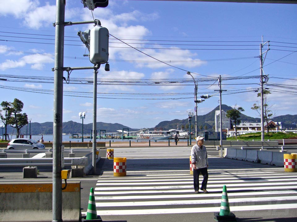 JR・MR佐世保駅みなと口前