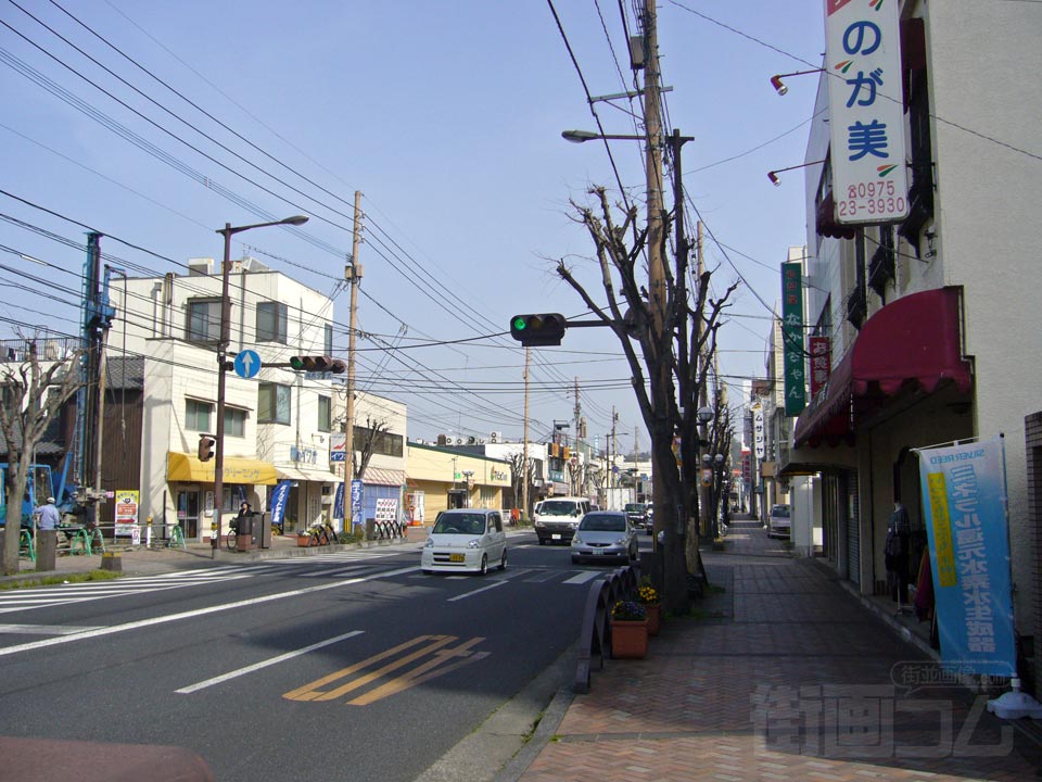 鶴崎商店街(愛媛街道)