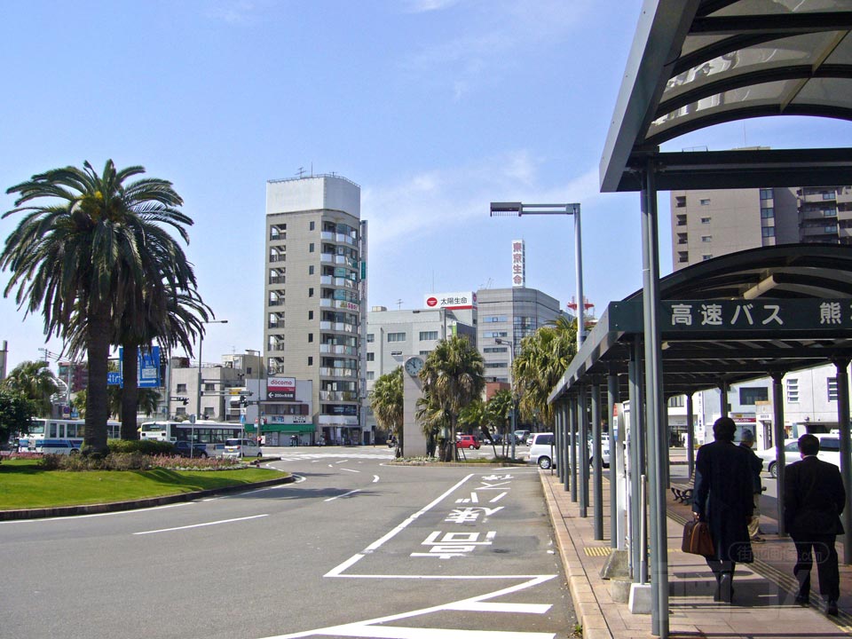 JR宮崎駅西口前