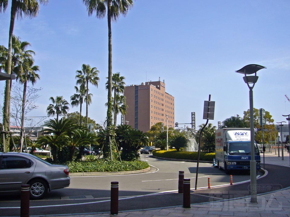 JR宮崎駅東口前