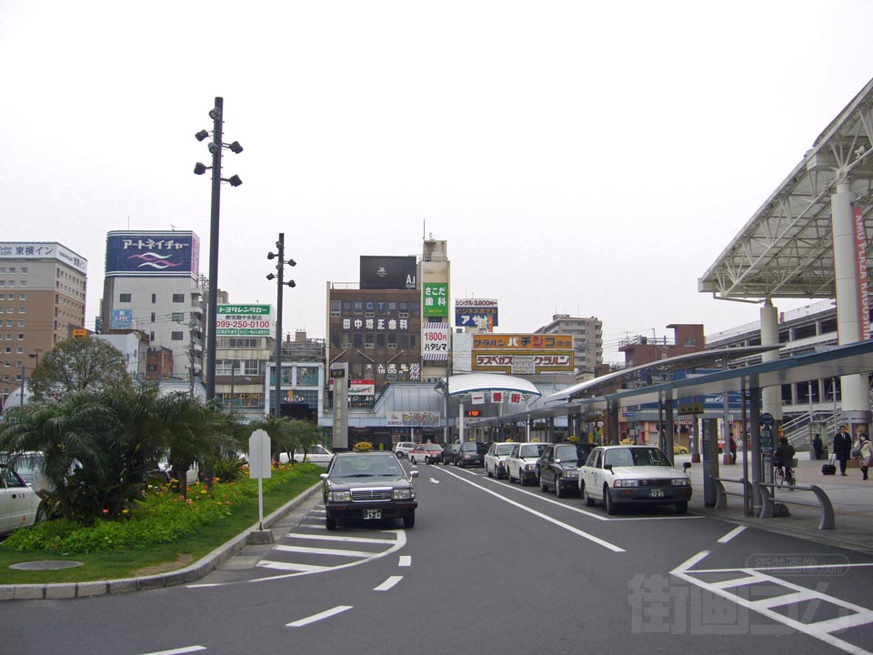 JR鹿児島中央駅東口前