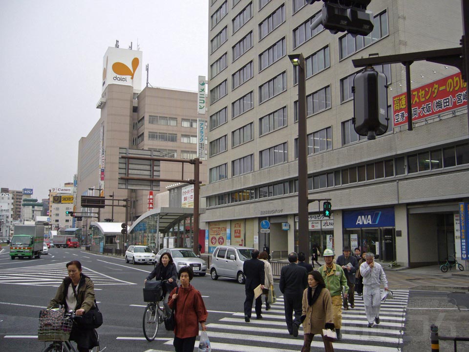 JR鹿児島中央駅東口前