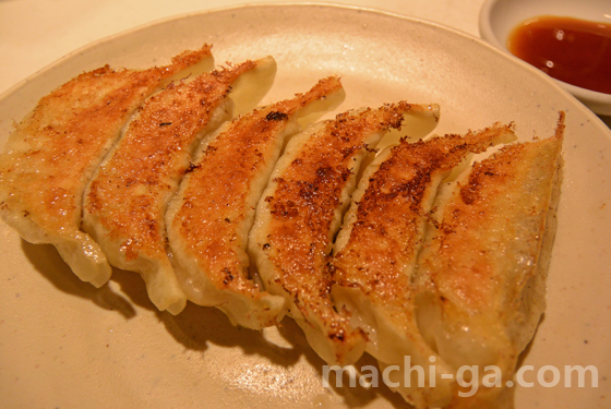 「宇味家」の焼餃子