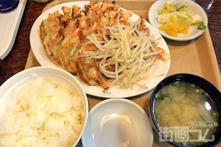 浜松餃子の行列必至の人気店「喜慕里(きぼり)」