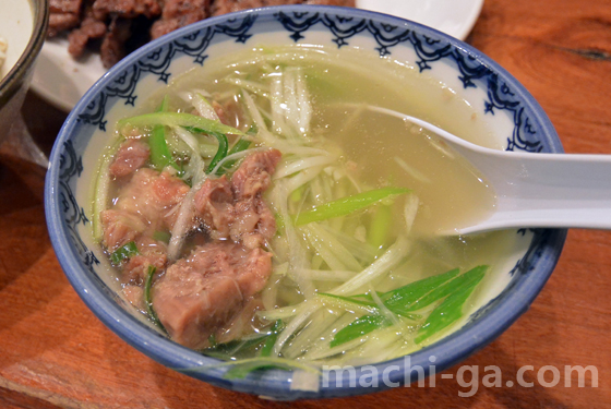 旨味太助の「牛たん定食」テールスープ