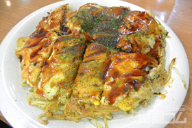 広島駅新幹線口でお好み焼きならココ!「みっちゃん総本店」