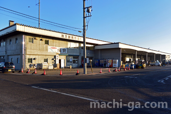 氷見漁港魚市場