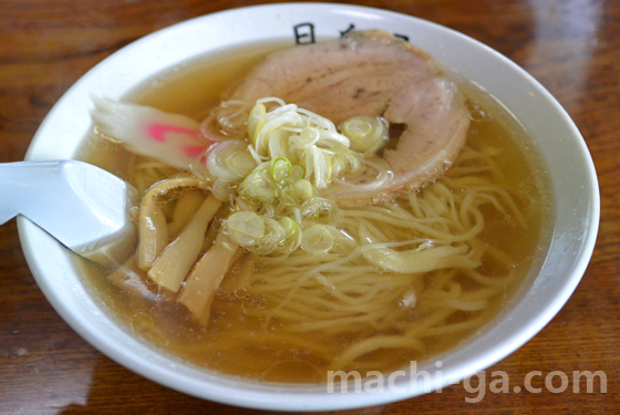 佐野ラーメン「日向屋(ひなたや)」のラーメン