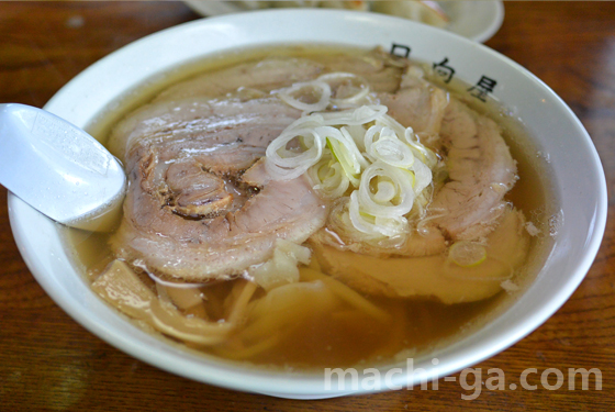 佐野ラーメン「日向屋(ひなたや)」のチャーシューメン