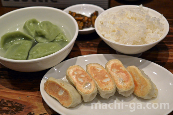 宇都宮餃子「餃天堂」のセット