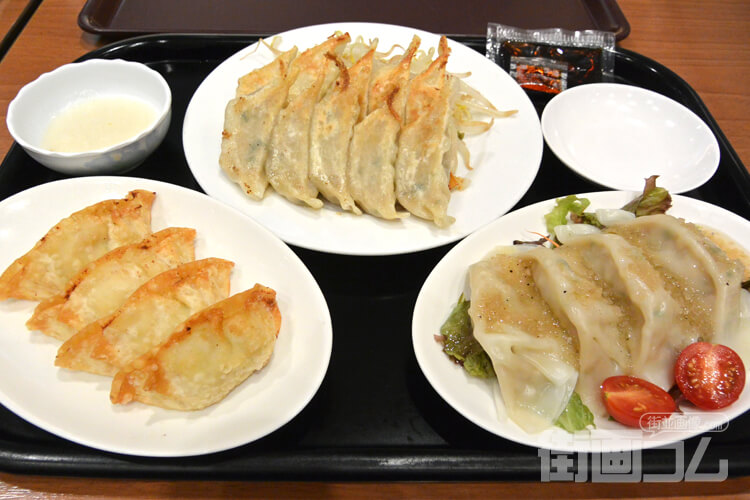 「石松 新東名店」の餃子満喫セット