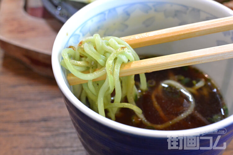 ぜんじかっぱそばの麺