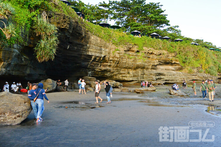 タナロット寺院のカフェ