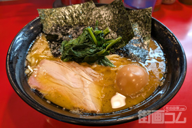 横浜家系ラーメン総本山「吉村家」!移転後の新店舗も変わらぬ大行列