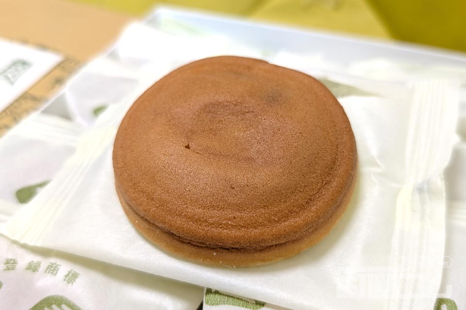 満月「阿闍梨餅」