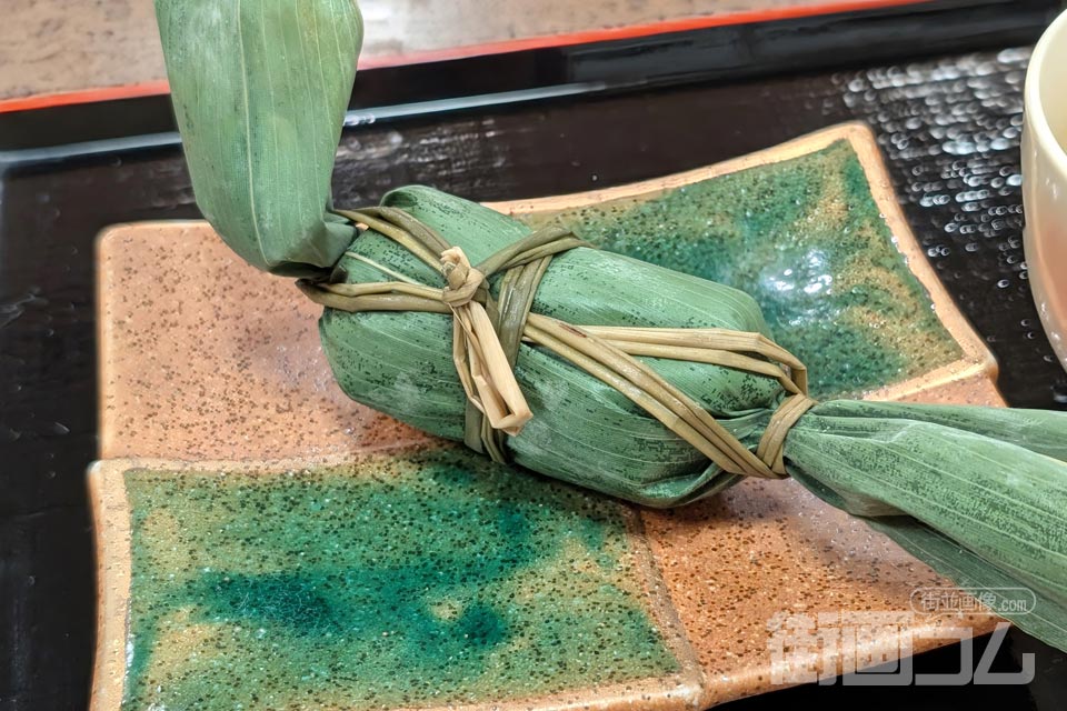 小嶋屋総本店「笹だんご」